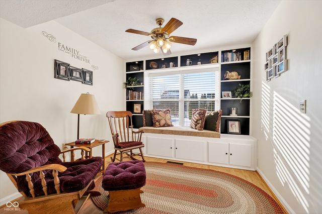 745 Woodcote Lane, Brownsburg, IN 46112