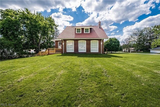 545 Pittsburg Avenue NW, North Canton, OH 44720