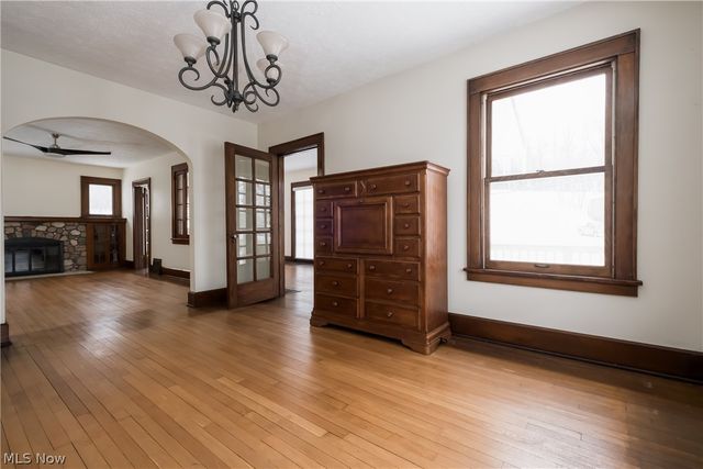 545 Pittsburg Avenue NW, North Canton, OH 44720