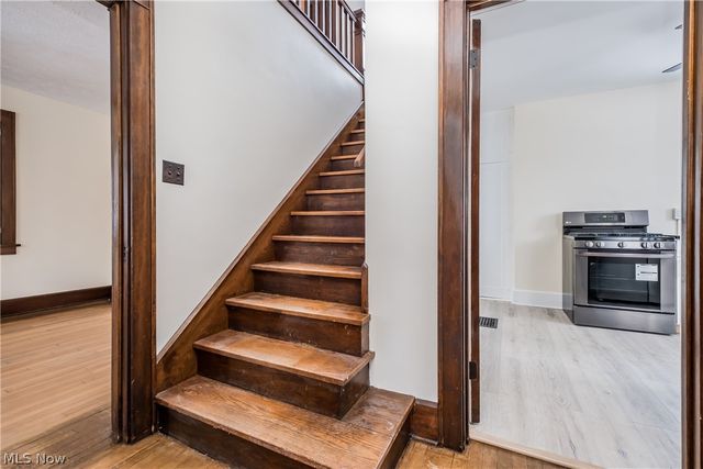 545 Pittsburg Avenue NW, North Canton, OH 44720