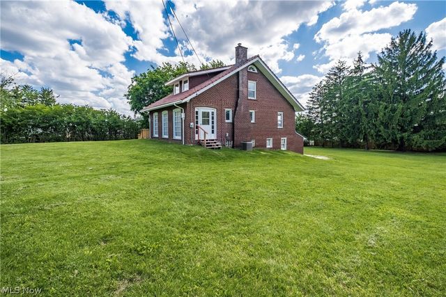 545 Pittsburg Avenue NW, North Canton, OH 44720