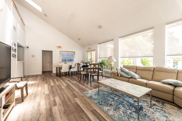 23085 Aqua View 3, Boca Raton, FL 33433