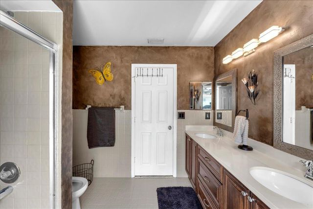 5345 NW 58th Terrace, Coral Springs, FL 33067