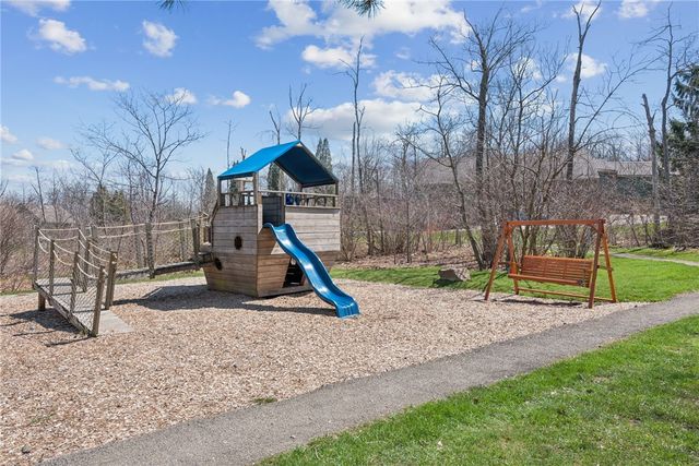 1223 Veech Lane, Hidden Valley, PA 15502
