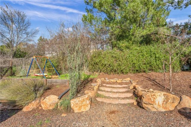 18920 Stonegate Road, Hidden Valley Lake, CA 95467