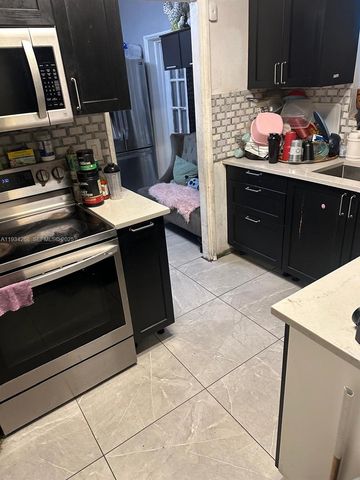 770 NW 47th Ter, Miami, FL 33127