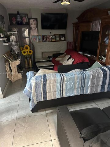 770 NW 47th Ter, Miami, FL 33127