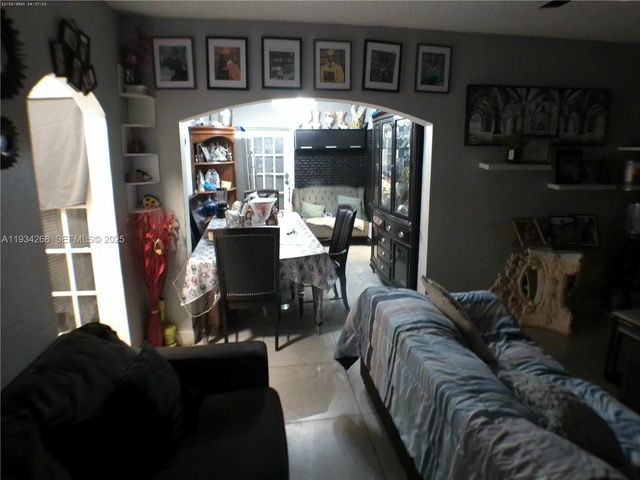 770 NW 47th Ter, Miami, FL 33127