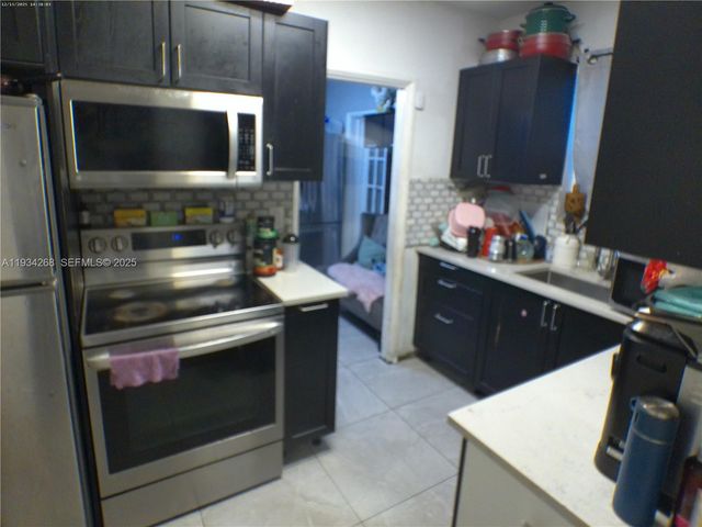 770 NW 47th Ter, Miami, FL 33127