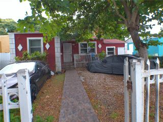 770 NW 47th Ter, Miami, FL 33127