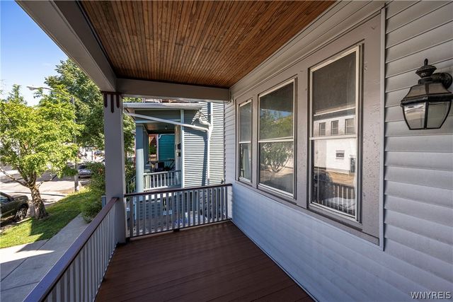 69 College Street, Buffalo, NY 14201