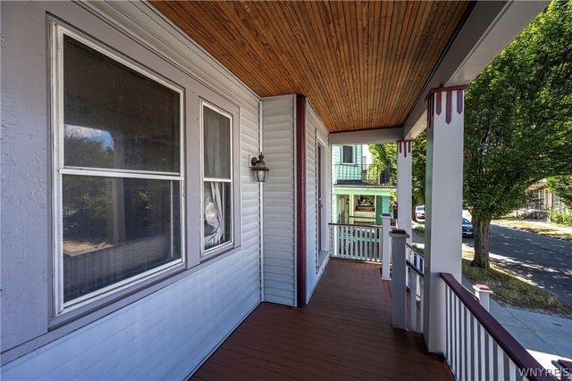69 College Street, Buffalo, NY 14201