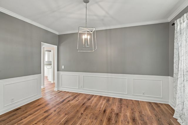 821 Park Dr, Goodlettsville, TN 37072