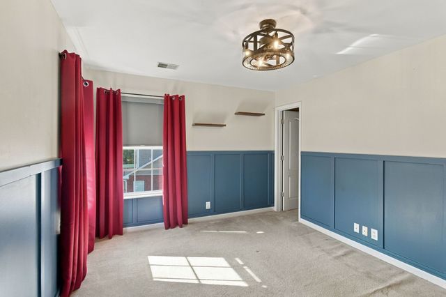 821 Park Dr, Goodlettsville, TN 37072