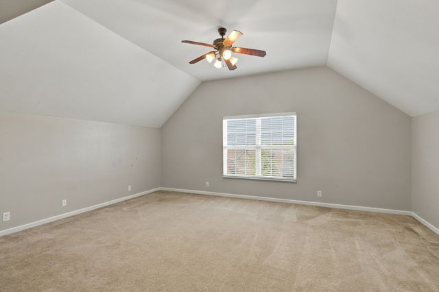 821 Park Dr, Goodlettsville, TN 37072