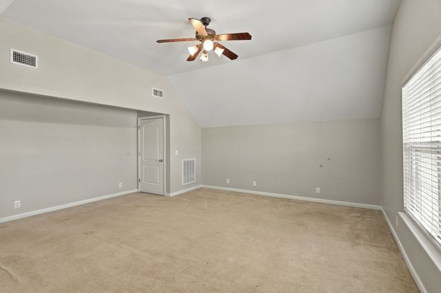 821 Park Dr, Goodlettsville, TN 37072