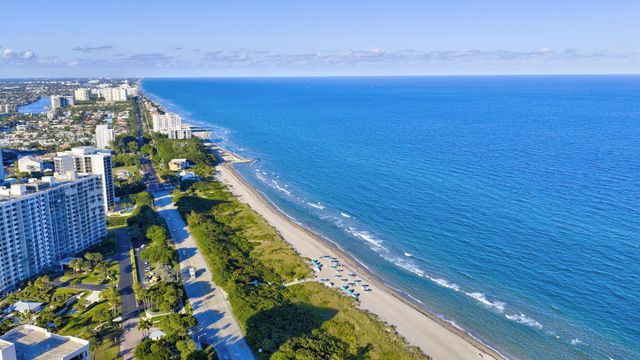 900 NE Spanish River Boulevard 2w, Boca Raton, FL 33431