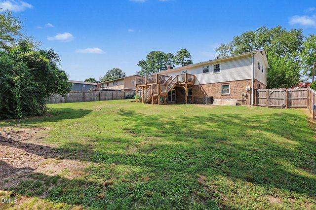 1416 Lions Way, Raleigh, NC 27604