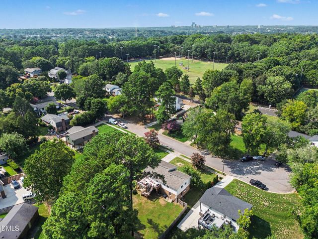 1416 Lions Way, Raleigh, NC 27604