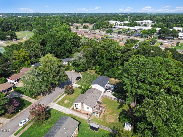 1416 Lions Way, Raleigh, NC 27604