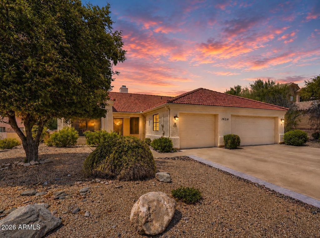 14216 N IBSEN Drive A, Fountain Hills, AZ 85268 — exterior