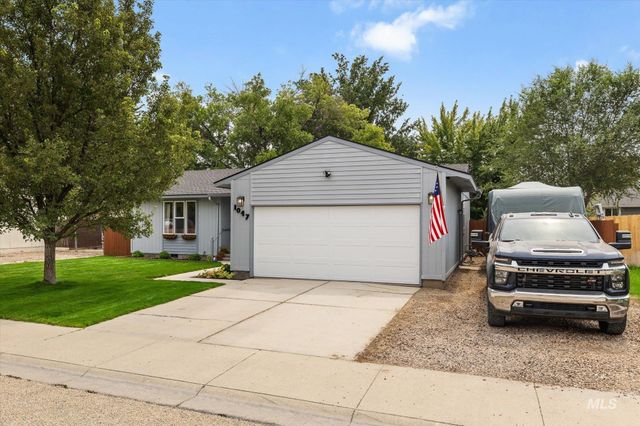 1047 W Chateau Ave, Meridian, ID 83646