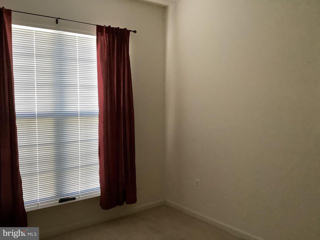 137 HAWTHORNE GREENE CIR, La Plata, MD 20646