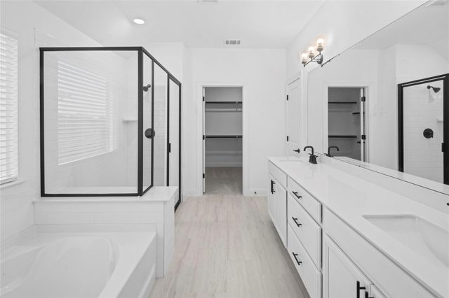 181 Slenderleaf DR, Marble Falls, TX 78654