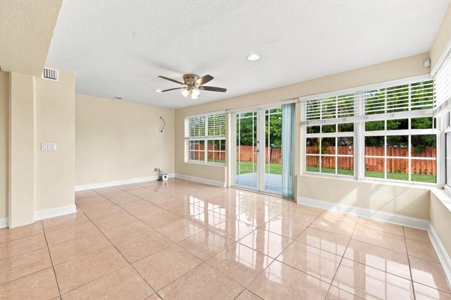 1100 7TH Street, Lake Park, FL 33403