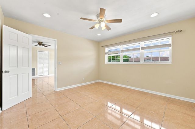 1100 7TH Street, Lake Park, FL 33403