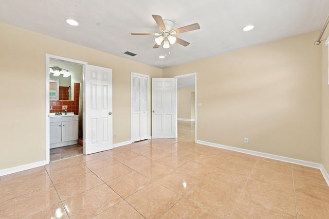 1100 7TH Street, Lake Park, FL 33403
