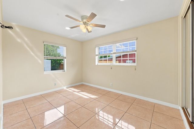 1100 7TH Street, Lake Park, FL 33403