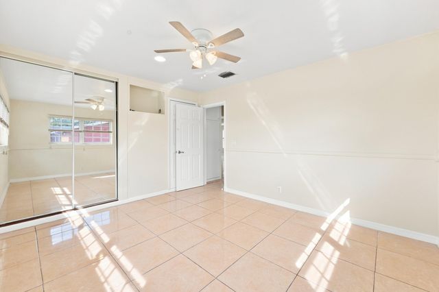 1100 7TH Street, Lake Park, FL 33403