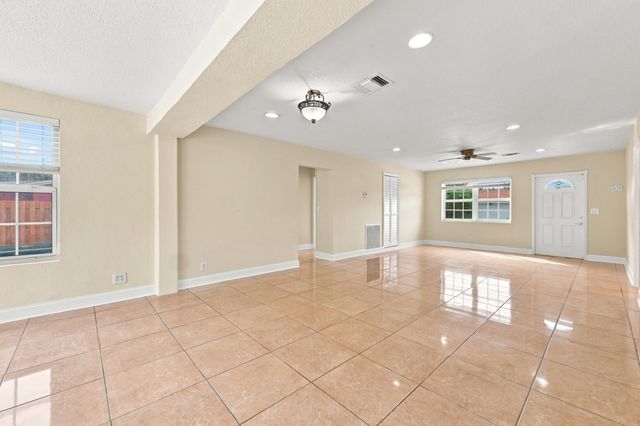 1100 7TH Street, Lake Park, FL 33403