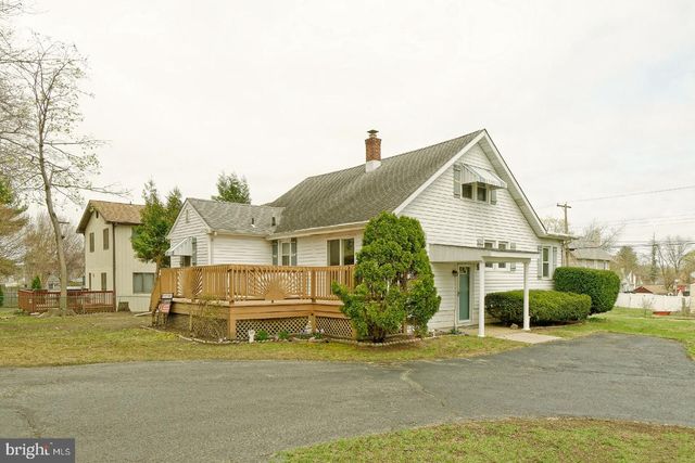 102 WOODLYNNE AVE, Pitman, NJ 08071