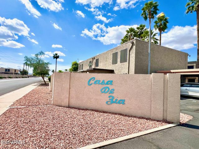 6120 W TOWNLEY Avenue, Glendale, AZ 85302