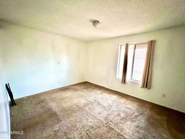 6120 W TOWNLEY Avenue, Glendale, AZ 85302