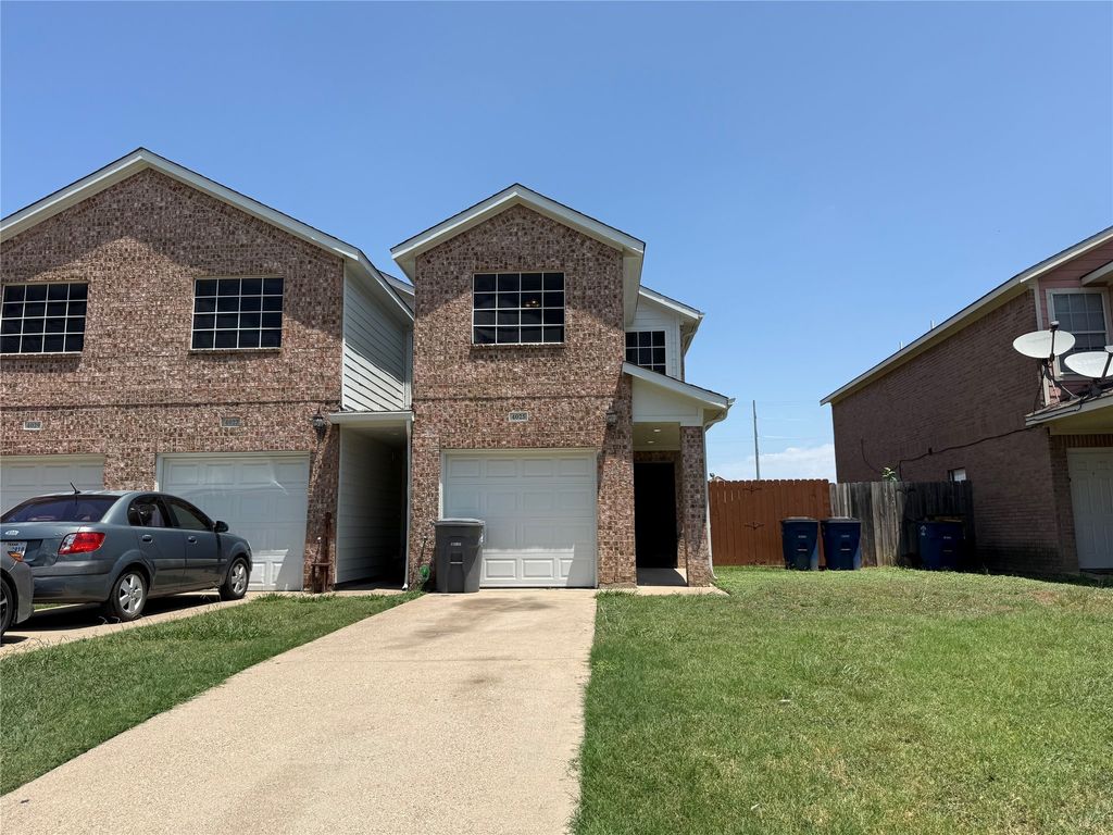 4025 Preferred Place, Dallas, TX 75237