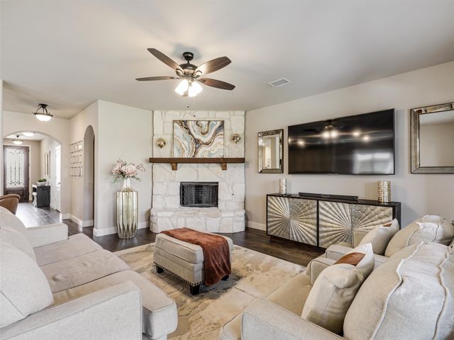 1216 Tree Shadow Lane, Anna, TX 75409