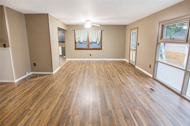 127 N Main Street, Englewood, OH 45322