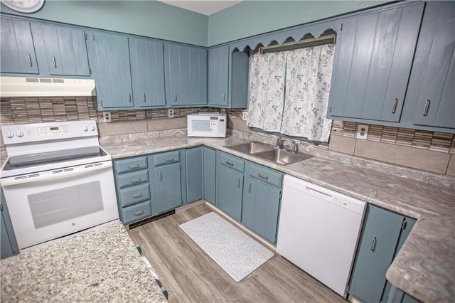127 N Main Street, Englewood, OH 45322