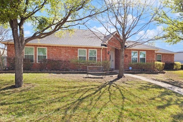 1004 Ridgetop Drive, Justin, TX 76247