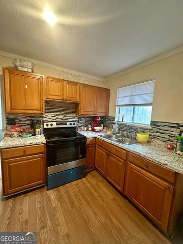 172 SCARSDALE Drive, Riverdale, GA 30274