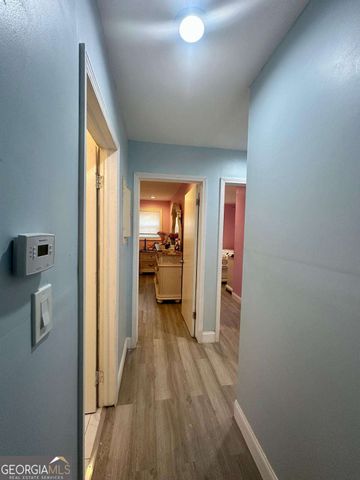 172 SCARSDALE Drive, Riverdale, GA 30274