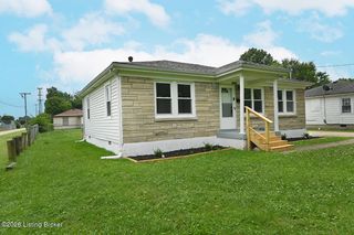 10301 Meadowview Dr, Louisville, KY 40272