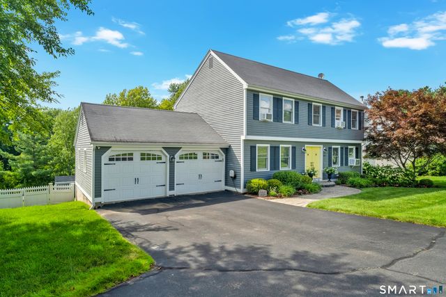 897 East Street, Middletown, CT 06457