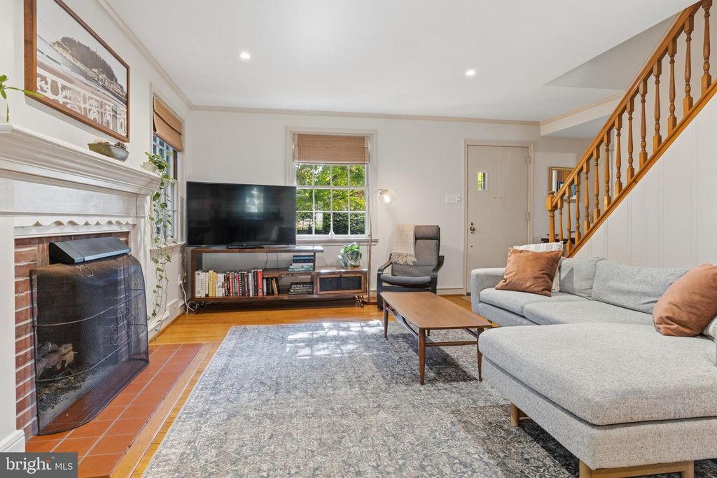 529 FOX RD, GLENSIDE, PA 19038 — photo 3
