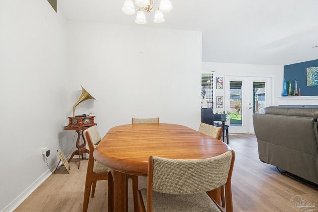 6077 Stonechase Blvd, Pace, FL 32571