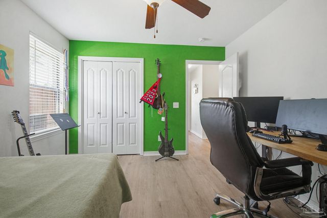 6077 Stonechase Blvd, Pace, FL 32571