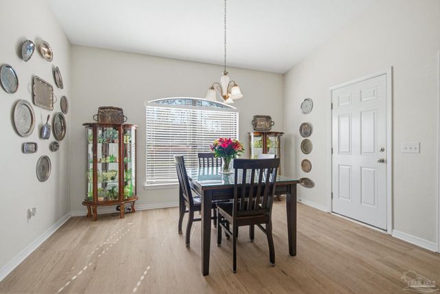 6077 Stonechase Blvd, Pace, FL 32571